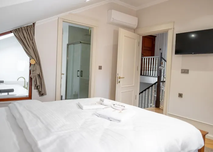 Kocin Luxury Boutique * トラブゾン