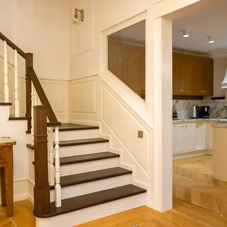 Kocin Luxury Boutique *