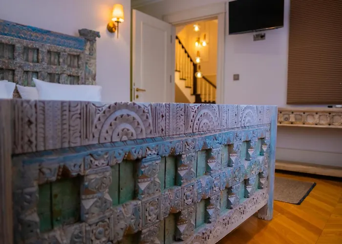 Kocin Luxury Boutique